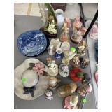 Figurines & Misc