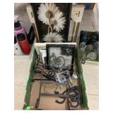 Misc Box, Pictures, hooks