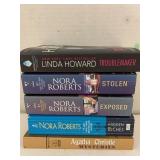 Books, Linda Howard, Agatha Christie, Nora