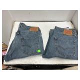 2 Pair Levi Straus Jeans 32x34