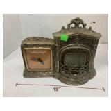 Mantle Clock