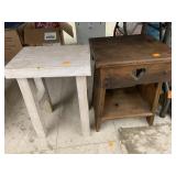2cnt Wooden Stools