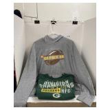 Green Bay hooded sweatshirt (XL) & T-shirt (2XL)