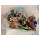 Vntg Ornaments in Tote w Lid