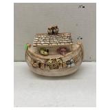 Noahï¿½s Ark cookie jar