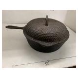 Cast Iron Pot with Lid