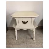 Side Table Approx 20x20x24