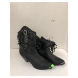 Womenï¿½s Boots Size 10