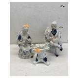 Porcelain figures and tea set