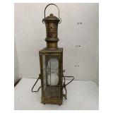 Metal Lantern, Didnï¿½t Turn On, Needs New Bulb?