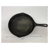 Oneta cast iron skillet