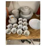 Royal Camea Laura China Set, Some Chips