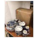 Temptations New in Box Dish Set