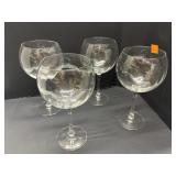 4 cnt - Long Stemmed Wine Glasses