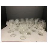 Box of glass 12 Cups, 6 wine glasses