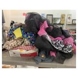 Decorations misc cloth items