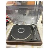Pioneer Belt Drive Turntable