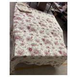 Bead Spread w/ 2 Matching Pillow Cases