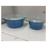 2 Pyrex Matching Pyrex Snowflake Garland w/ Lids