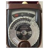 Gossen Super Pilot CdS light meter - precision
