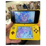 Nintendo 2DS XL - Pikachu Edition - w/game