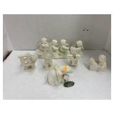 Snowbabies  figures