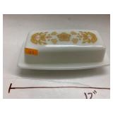 Vntg Pyrex Butter Dish