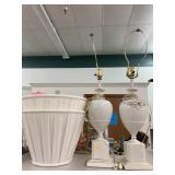 Set of floral lamps with shades and finials