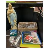 Misc Group, statue heavy, tissue Paper