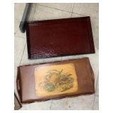 2 Wooden Trays and 2 Pic Frames