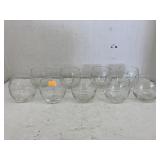 Vntg Six-point etched Roly poly glasses