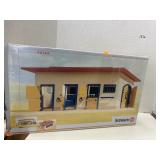 SCHLEICH HORSE STABLE Toy - new in box - never