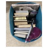 Tote, books, & light