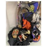 Halloween Decor