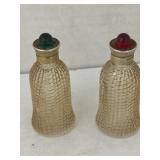 Vintage Salt n Pepper Shakers