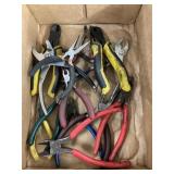 Box of pliers, needle nose pliers, & end cutting