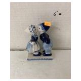 Delft-style Holland figures