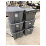 6cnt Totes  - Lid is Cracked on 1