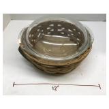 Pyrex Baking and Lid dish W Carry Basket