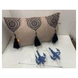 Ornaments & Decorative Pillow