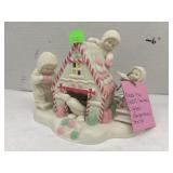Dept. 56 2005 SnowBaby Lighted Gingerbread House