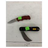 2 Pocket Knives