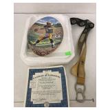 Brett Farve plate and Green Bay lanyard