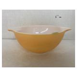 Vntg Pyrex 1-1/2 qt. Bowl