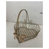 Metal Heart Basket