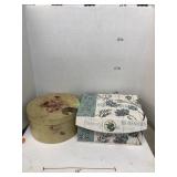 2 Cnt Decor Boxes