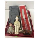 Gloves & Misc Group Lot