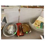 Plastic Bowls, Anchor shocking Dish, Misc Kitchen