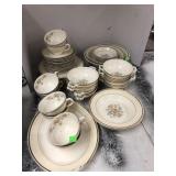 Homer Laughlin Eggshell Georgian Dish Set