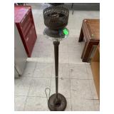 Vntg Metal Floor Lamp